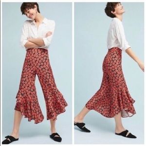 Anthropologie Ett Twa size 6 wide leg crop ruffle hem floral pant